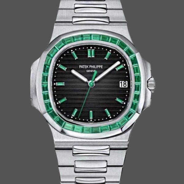 Replica Patek Philippe Nautilus 5711 113P 40mm Mens Watch